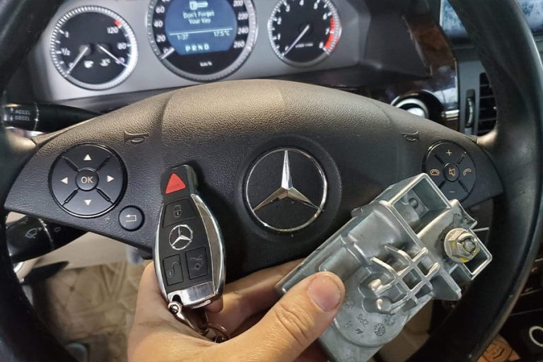 Mercedes key service